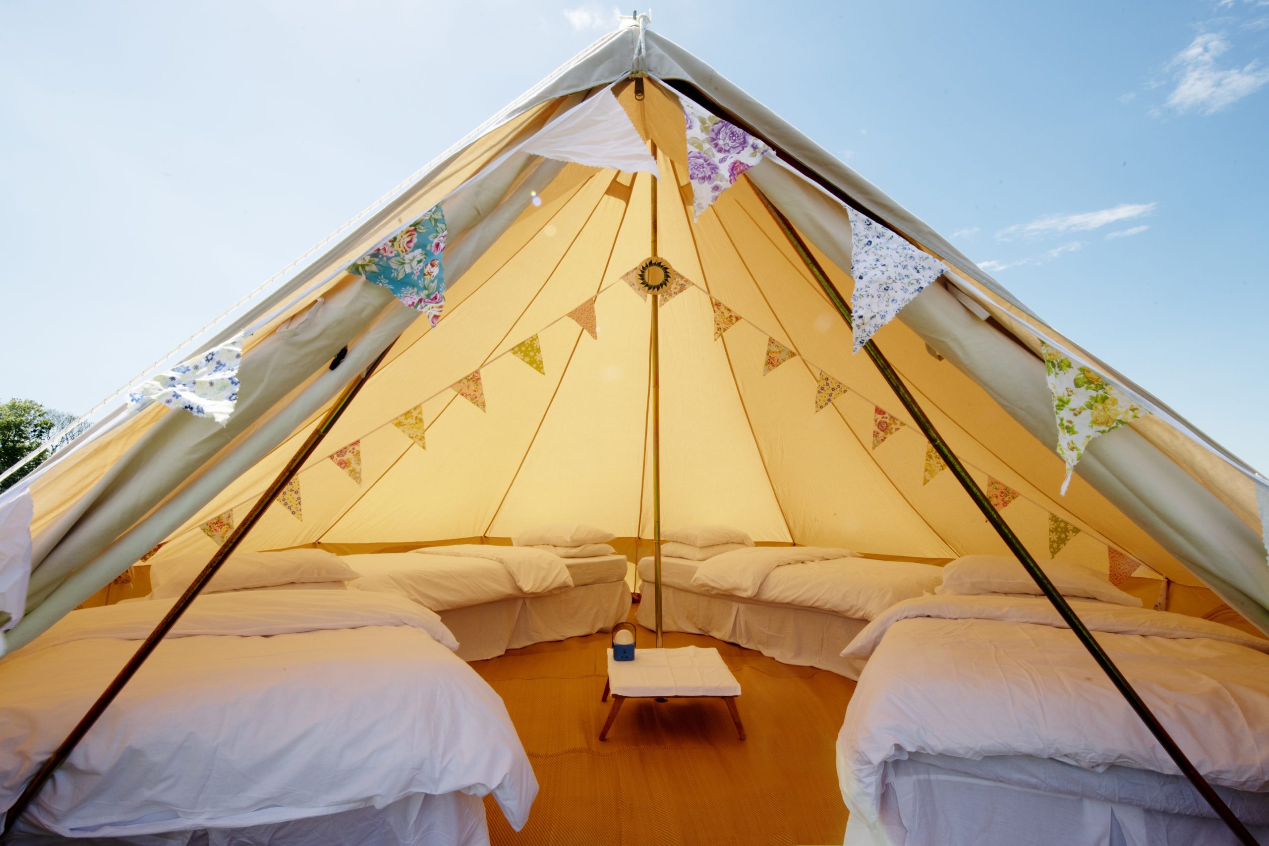 4-bed Tent 2 Wider Beds